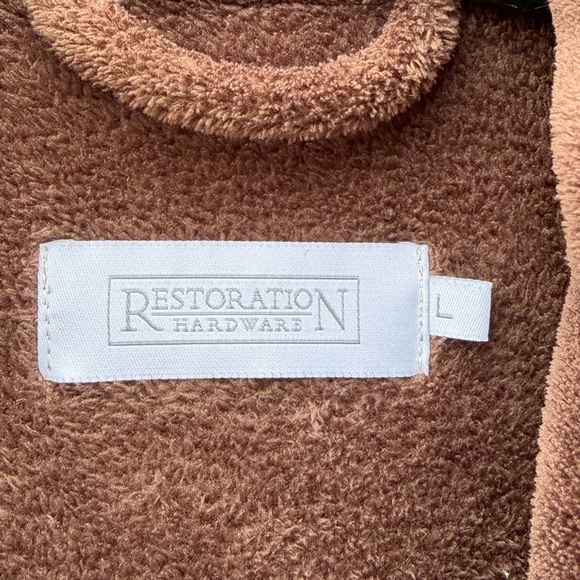 Restoration Hardware Plush Robe Unisex LG Brown Belted Fleece Soft Pockets Cozy - Picture 2 of 9
